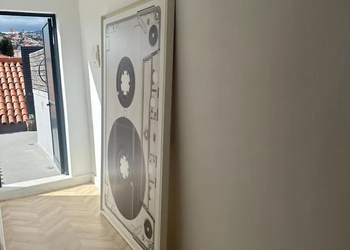 Rooftop Center Apartment